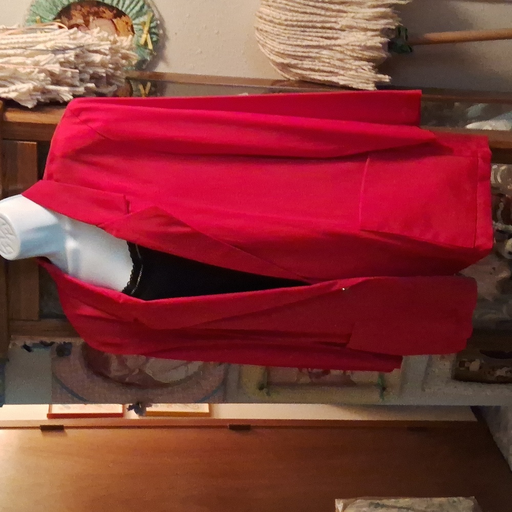 Vintage 80's,Red,HOT🔥BlazerJacket with Deep Pockets & Removeable Shoulder Pads❤
